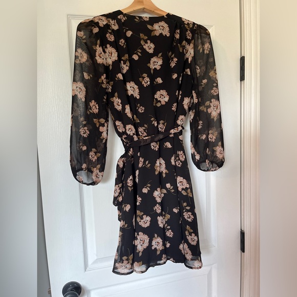 Dark floral print button up dress - Picture 4 of 4